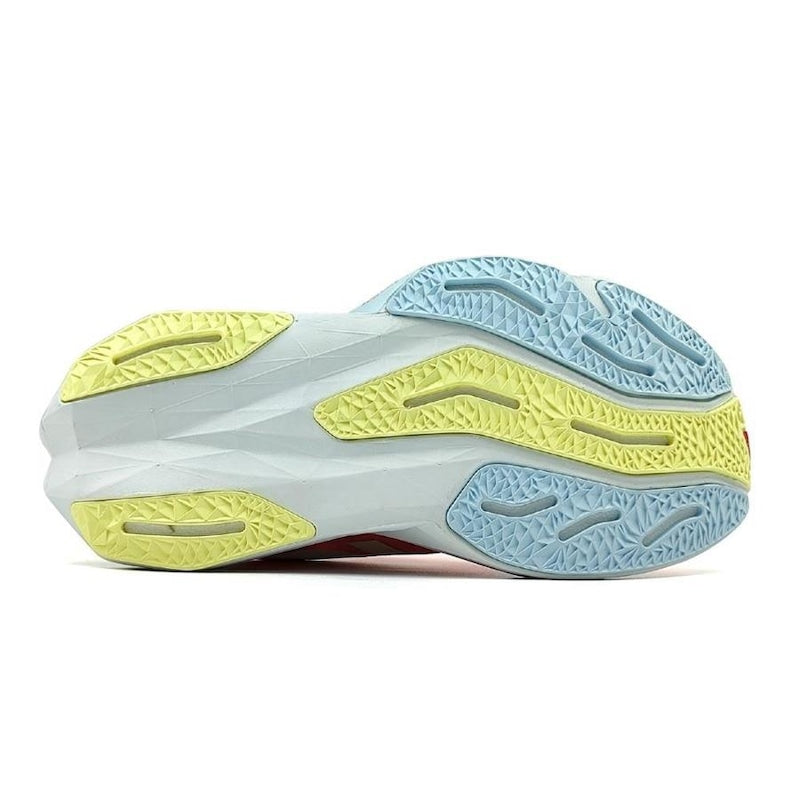 Tênis New Balance Fuelcell Rebel V4 CORAL